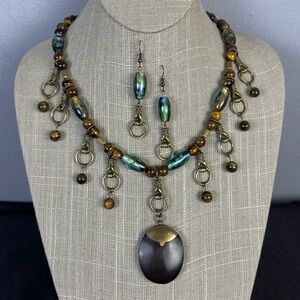 Handmade Necklace Earrings Set Brass/Brasstone Beatle Hands Beaded Tigers Eye